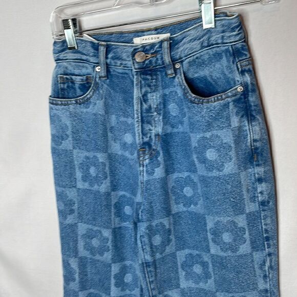PacSun High Rise Straight Button Fly Flowered Jeans. Size 24. - Picture 2 of 10